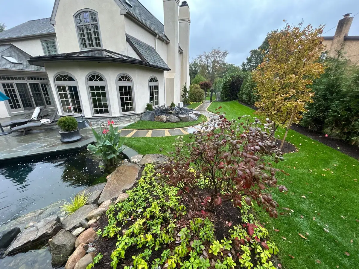 Finished outdoor water feature with stonework